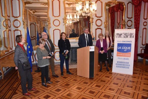 Le Comité Local de la Ligue contre le Cancer mis à l’honneur par la ville de Chalon-sur-Saône