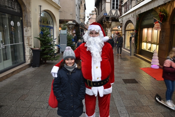 A Chalon-sur-Saône, le Père Noël était en avance cette année 