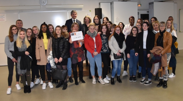 Remise de diplômes en grande pompe au Lycée Saint-Charles 