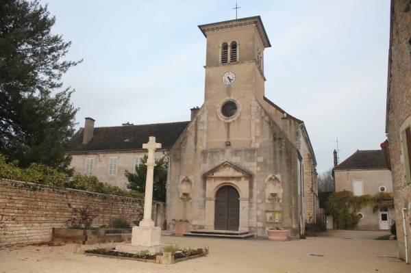 Saint Rémy : L’église du Bourg accueille l’orchestre Chalon Estudiantina