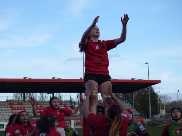 Les chalonnaises coquelicots F 18 du rassemblement filles de l’ABS71 continuent sur leur lancée