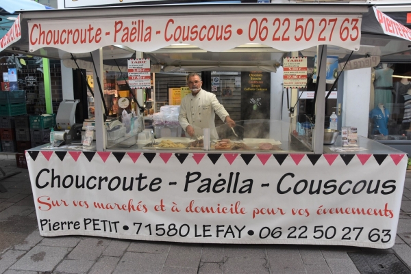 La bonne choucroute au Riesling de Pierre Petit est de retour sur le marché de Chalon-sur-Saône !