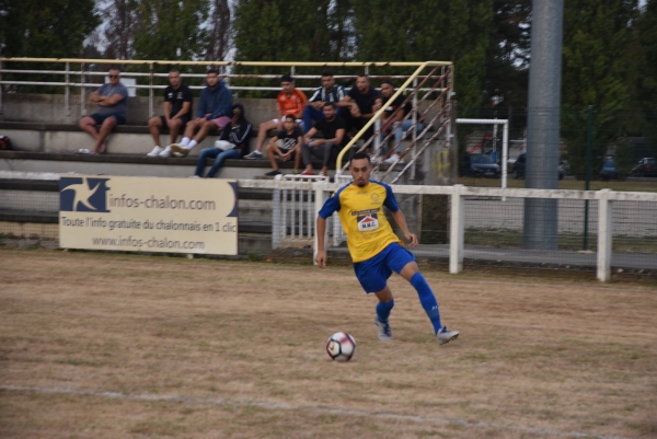 3e  tour de Coupe de France : FC Chalon 2  – Quetigny 1, une victoire avec les tripes  