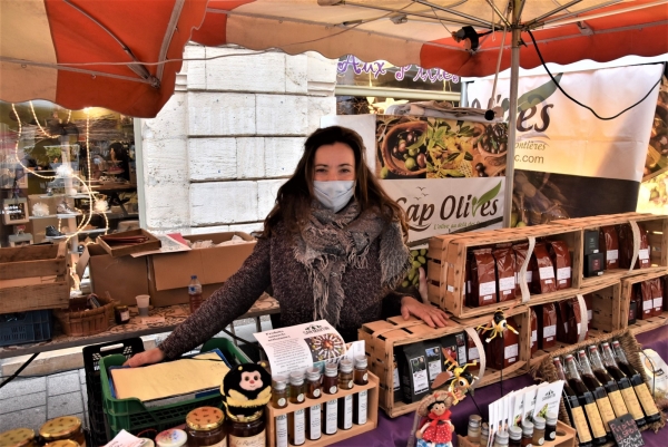 Marché du dimanche à Chalon-sur-Saône : « Au pays de Cécile », un univers de douceurs artisanales typiquement régionales 