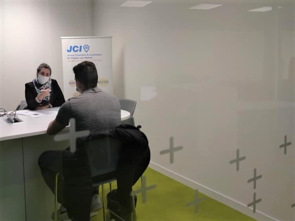 Jeune Chambre Economique de Chalon - Des jeunes apprentis formés aux techniques de recrutement