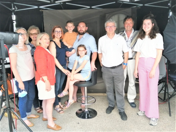 Avec le Lions Chalon Doyen, on pouvait s’offrir une photo à l’ancienne pour aider Autisme 71-GEPAP, 