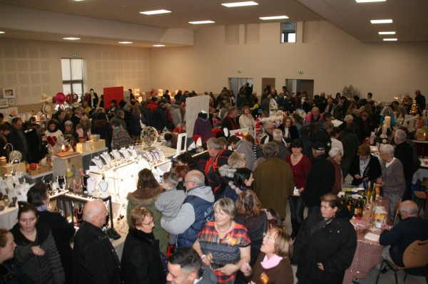 Encore un Marché de Noël exceptionnel à Châtenoy-le-Royal