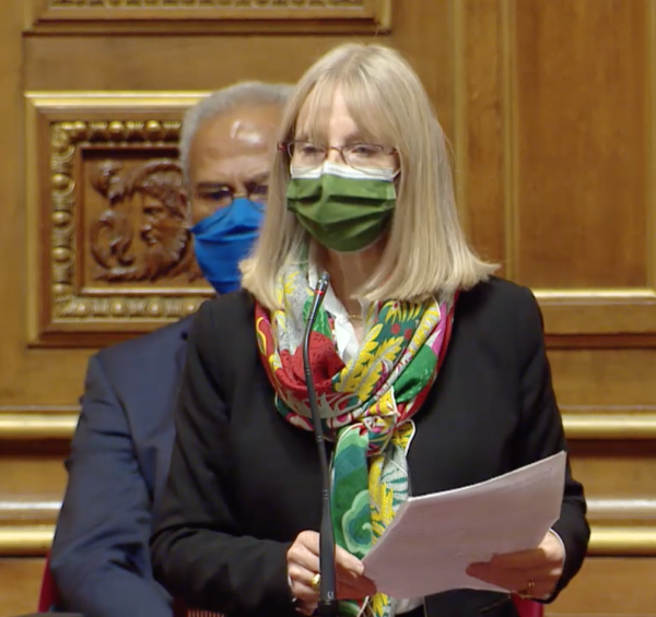 Le Sénateur Marie Mercier interroge le Gouvernement au sujet de l’accompagnement financier des communes