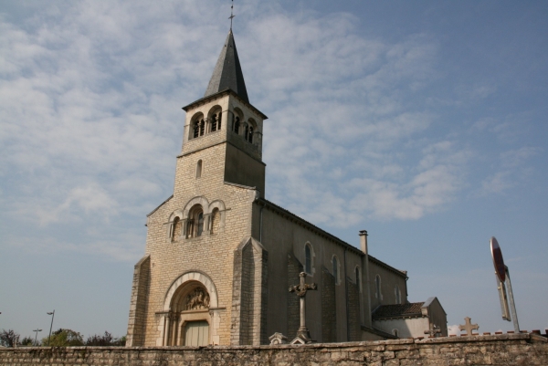 Un message de Jean-Robert Courtot, curé de la Paroisse du Bon Samaritain en Chalonnais