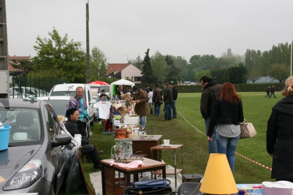 Samedi 17 juillet 2021 : brocante du Châtenoy Rugby Club