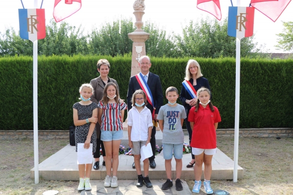 Commémoration du 81e anniversaire de l'appel du 18 juin 1940 à Châtenoy le Royal.