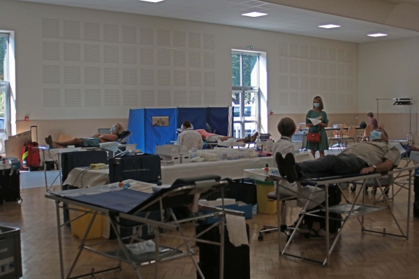 Une collecte de sang dans la continuité à Châtenoy-le-Royal