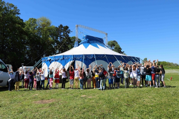 Fontaines : La Compagnie Boumkao a fait le plein de rire sous son chapiteau