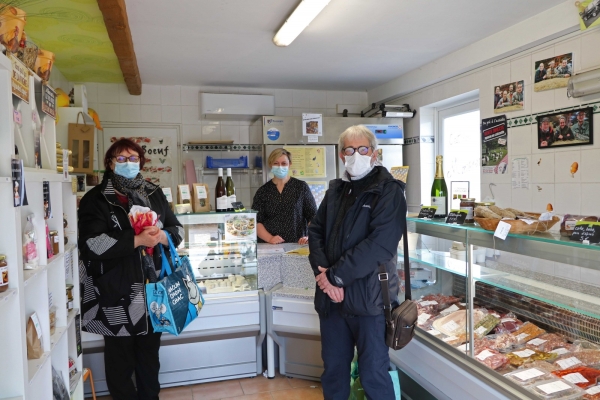 Marché au GAEC du Grand Coppis : les prémices d’un retour possible à l’évènementiel à Châtenoy-le-Royal