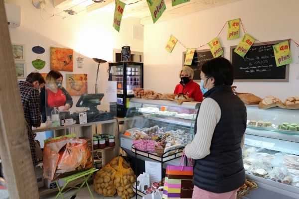 Le marché des producteurs locaux à Châtenoy le Royal, tous les ans pourquoi pas ?