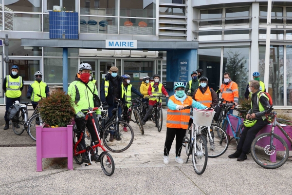 Ça roule à Saint Rémy pour découvrir le projet  ̏Plan vélo˝ 2020 / 2025