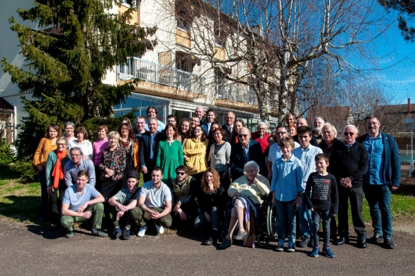 Belle réunion familiale pour les 100 ans de Suzanne Sotty Pacholski