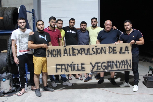 La communauté arménienne de Chalon-sur-Saône se mobilise contre l'expulsion d'une famille