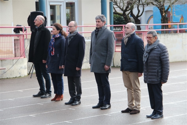 A  l'école maternelle Vivant Denon, cérémonie à la mémoire des enfants Epsztein morts en déportation