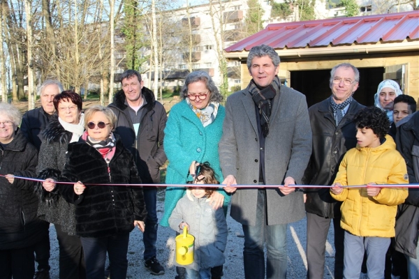 Inauguration mercredi du nouvel abri de jardin de Jardi'Bonheur aux Aubépins