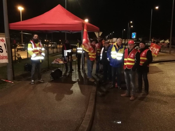 Action des opposants à la réforme des retraites ce matin devant Framatome