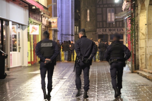 Une visite du secrétaire d'État à Chalon-sur-Saône sous tension