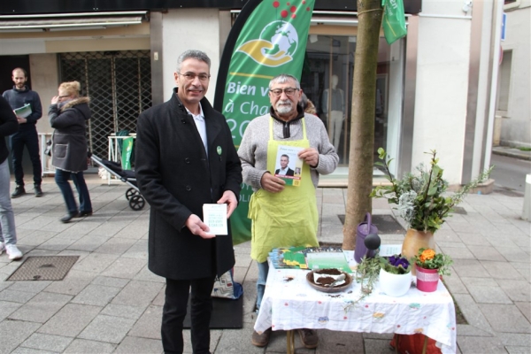 MUNICIPALES - La liste «Bien Vivre à Chalon» célébrait les femmes ce dimanche matin