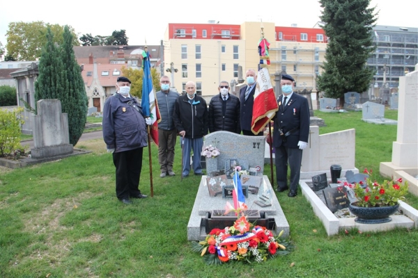 Hommage aux combattants Morts pour la France pendant la guerre de Corée au Cimetière de l'Est