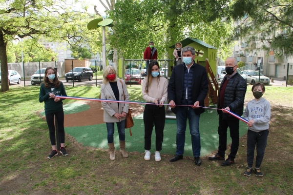 Réception des travaux de réaménagement de l'aire de jeux du Parc François Mansart 