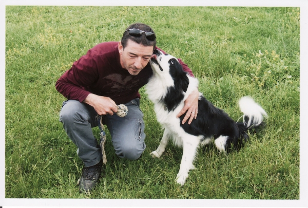 Aimer son chien, c’est chercher à le comprendre et l’éduquer : Gilles Delaye, éducateur et comportementaliste canin, déjoue certaines idées reçues 