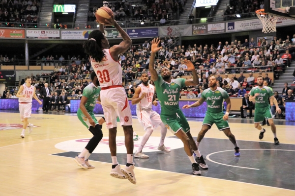 Jeep Élite (13e J.) ÉLAN CHALON 95 - LE PORTEL 84 : UNE VICTOIRE QUI FAIT DU BIEN!