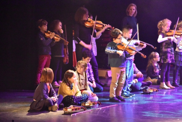 Nuit des Conservatoires 2020 : 'Orchestre à l’école Cordes École élémentaire de Champforgeuil'