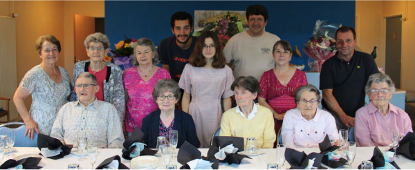 La magie de Noël Avec Guinness World Records - Une famille française, originaire de l’Yonne bat le record de la plus vieille fratrie du monde !