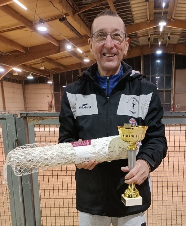 Régis Tranchant remporte le trophée 2023 du Maître joueur de la boule Cheminots 