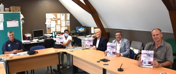 Le 16 et 17 juillet, Chalon-sur-Saône organisera le 20ème Championnat de France de pétanque triplette feminine, venez nombreux!     