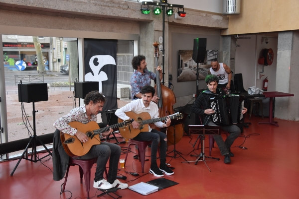 Le jazz manouche s’invite au nouveau restaurant de l’Espace des Art avec le groupe « Swing Folie » !