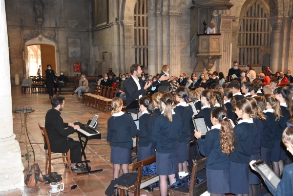 Concert de rentrée pour la maitrise Saint-Charles à la Cathédrale Saint-Vincent  