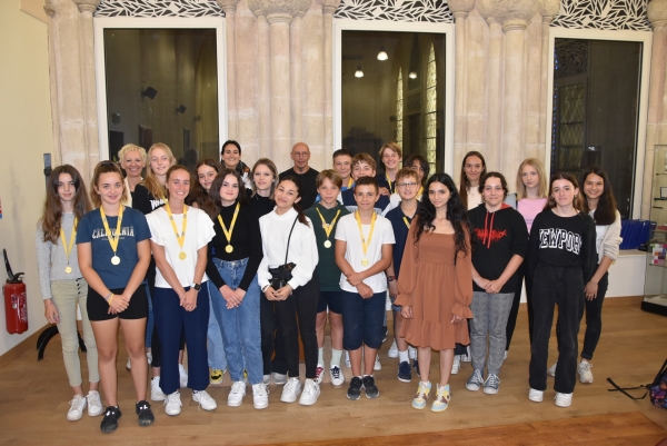 Collège Saint-Charles : Mise à l’honneur pour les collégiens ayant atteint les championnats nationaux UNSS en aviron et en danse