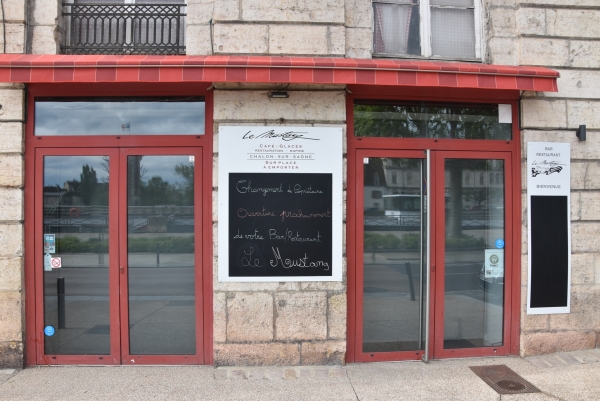Chalon-sur-Saône : Deux nouveaux commerces vont ouvrir leur porte très prochainement : le Bar-Restaurant ‘Le Mustang’ et le magasin de prêt à porter ‘Sud Express’ 