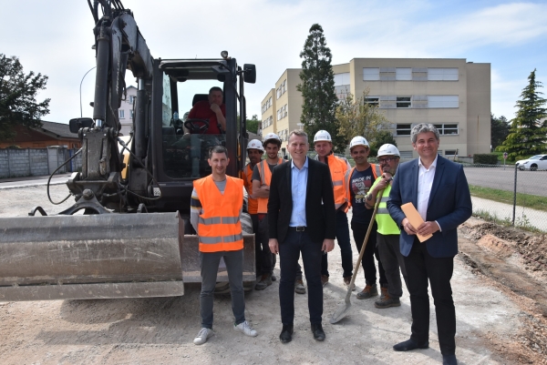 Travaux du parking du Lycée Saint Charles, rue du Pont de Fer 