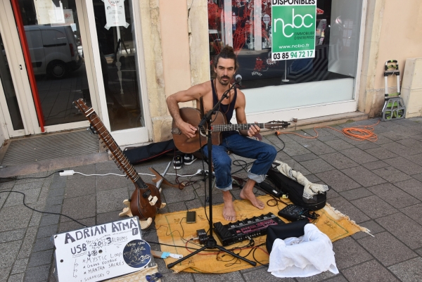 Chalon Dans la Rue : Un musicien plein de talent