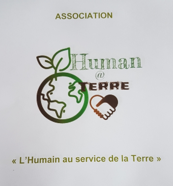 Human Terre organise un marché artisanal et de produits locaux le vendredi 23 juillet de 18h00 à 21h00 à Saint Rémy.