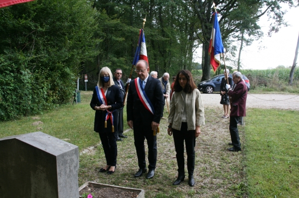 Au nom de la Liberté ne pas oublier les quatre Fusillés du Bois de la Garenne