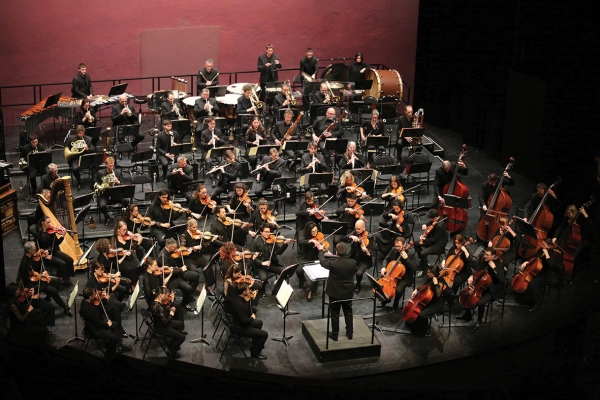 Ce dimanche à l'Espace des Arts : Orchestre Victor Hugo