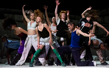 15 danseurs du Ballet national de Marseille seront sur scène pour 'Room With A View' 