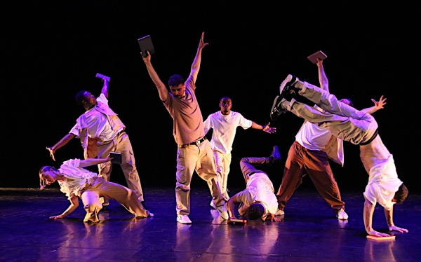 ‘Chapitre’, création de la Cie TSN a réuni les meilleurs danseurs hip hop du territoire chalonnais !