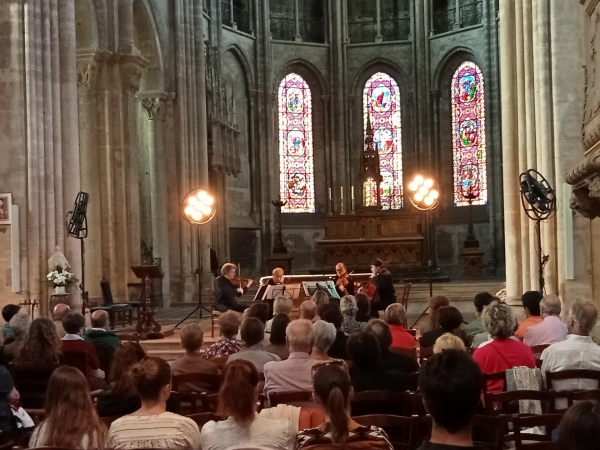 La 1re soirée de la Saison du Cloître a eu lieu dans la Cathédrale