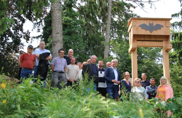 Mise en place de nichoirs à chauve-souris au parc géo-botanique