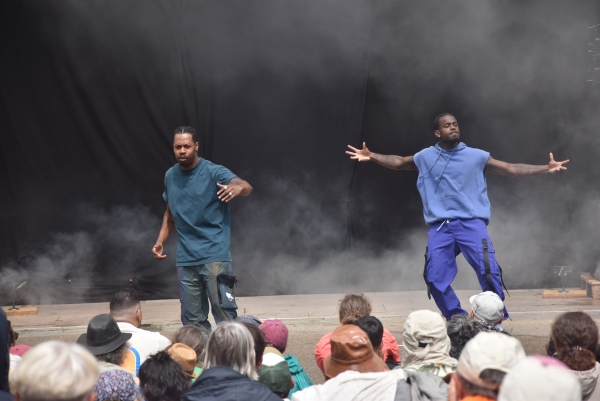 Chalon dans la Rue : spectacle ‘Expérience Harmaat (l’)’, d’ ou l’importance de la gestuel du corps !  