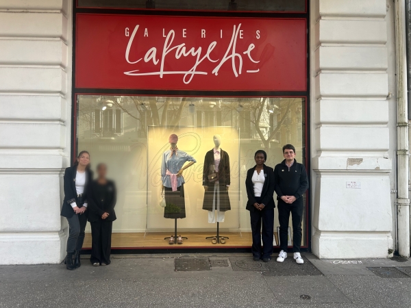 Expérience professionnelle pour deux élèves d’Emiland Gauthey aux Galeries Lafayettes